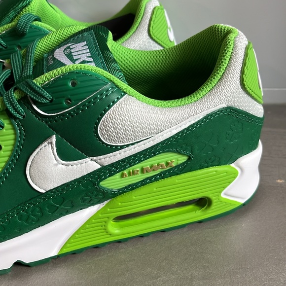 Nike Air Max 90 St. Patrick's Day 2021 Sneakers - Picture 10 of 13